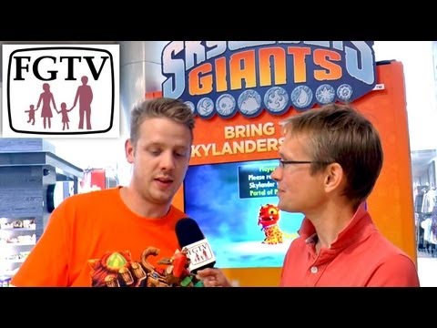 (2 of 3) Hunt For Official Skylanders Champion 2013 – Next Stop London - YouTube thumbnail