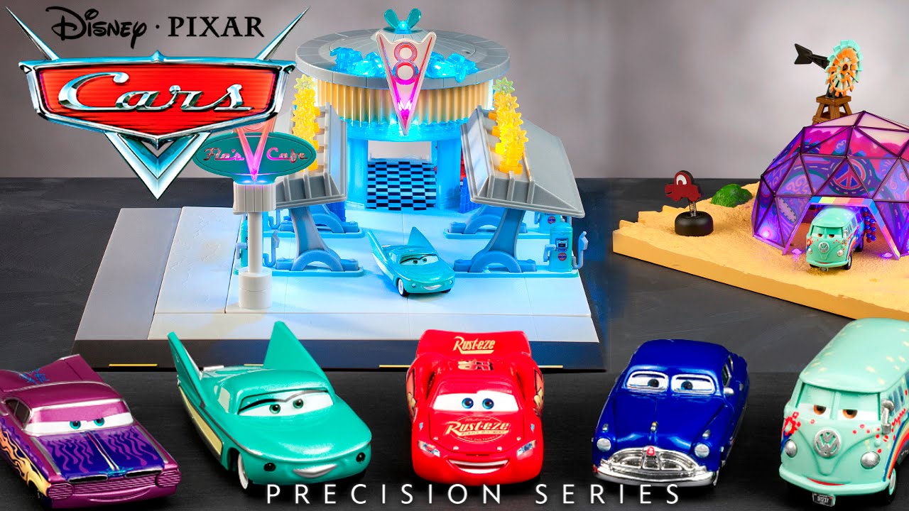 Cars Precision Series – Lightning McQueen, Flo’s Café Playset & Filmore’s Taste-In