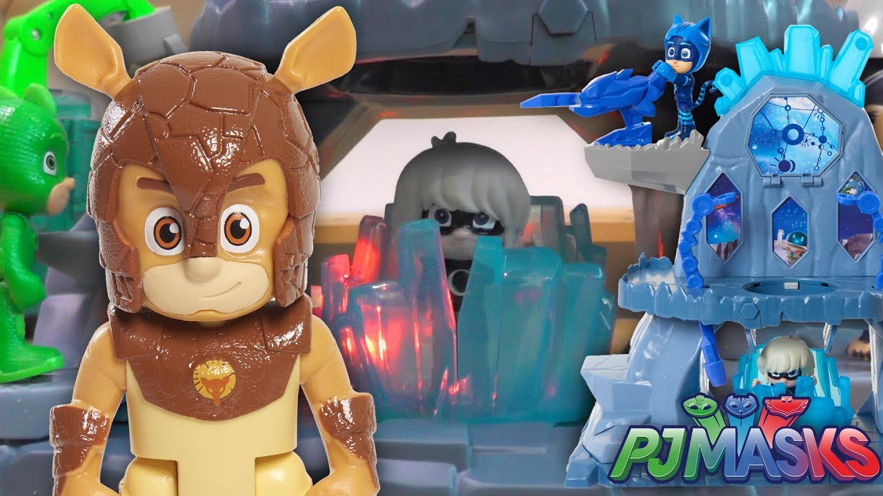 PJ Masks Fortress Traps Romeo with Amadylan Toy